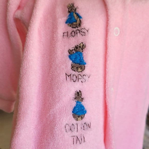 NWT Vintage Beatrix Potter Originals Embroidered Baby Footed Onsie Peter Rabbit - Picture 3 of 8